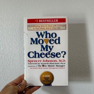 Who Moved My Cheese? by Spencer Johnson - White Cover